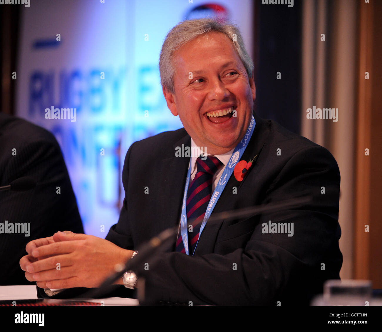 Paul Vaughan, directeur des opérations commerciales de l'UFR pendant la première journée de l'exposition Rugby au RHS Lawrence Hall, à Westminster Banque D'Images