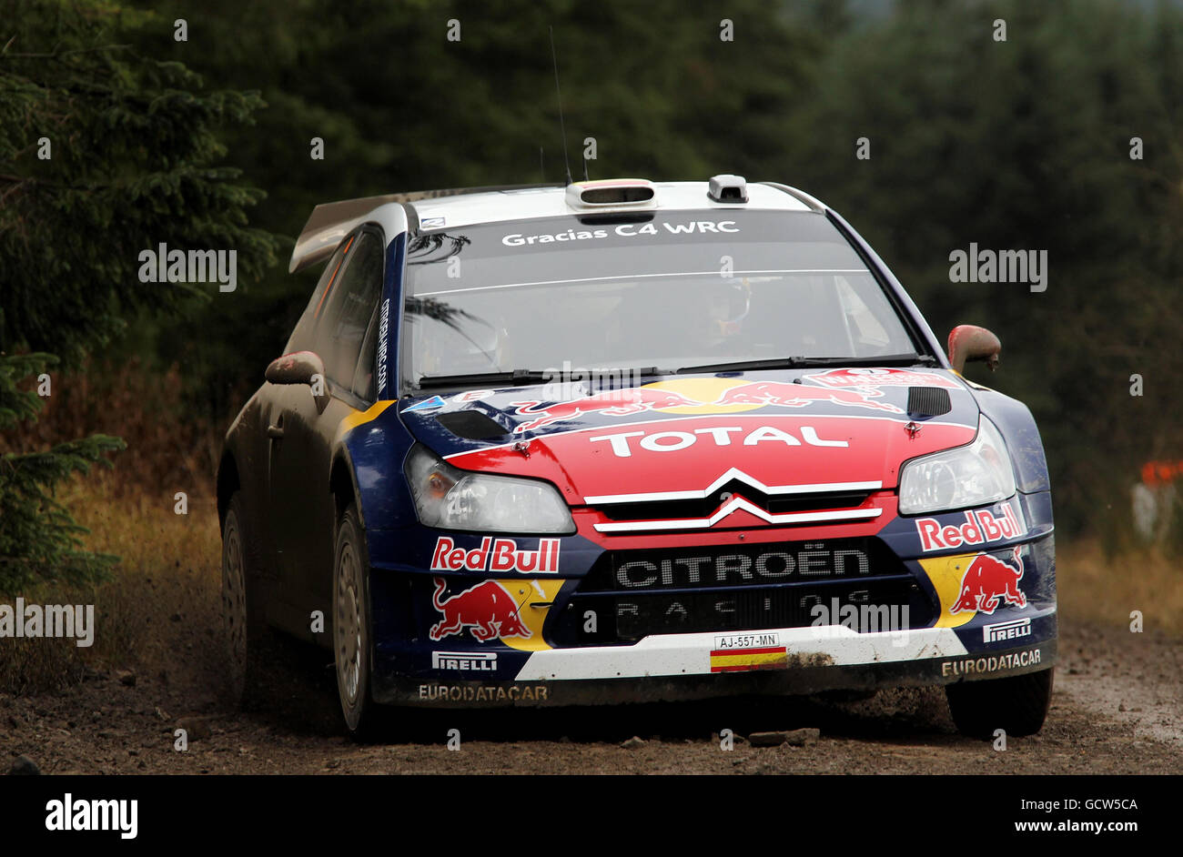 Dani Sordo en Espagne dans le Citroën C4 WRC pendant la phase de Resolfen de 2010 pays de Galles Rally GB près de Neath. Banque D'Images