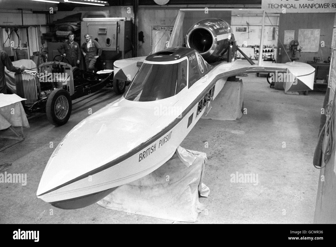 Miss Alton Towers, le hors-bord propulsé par jet, dans lequel Tony Fahey espère battre le record mondial de vitesse de l'eau de 319.627 km/h détenu par l'australien Ken Warby, établi en 1978. Banque D'Images
