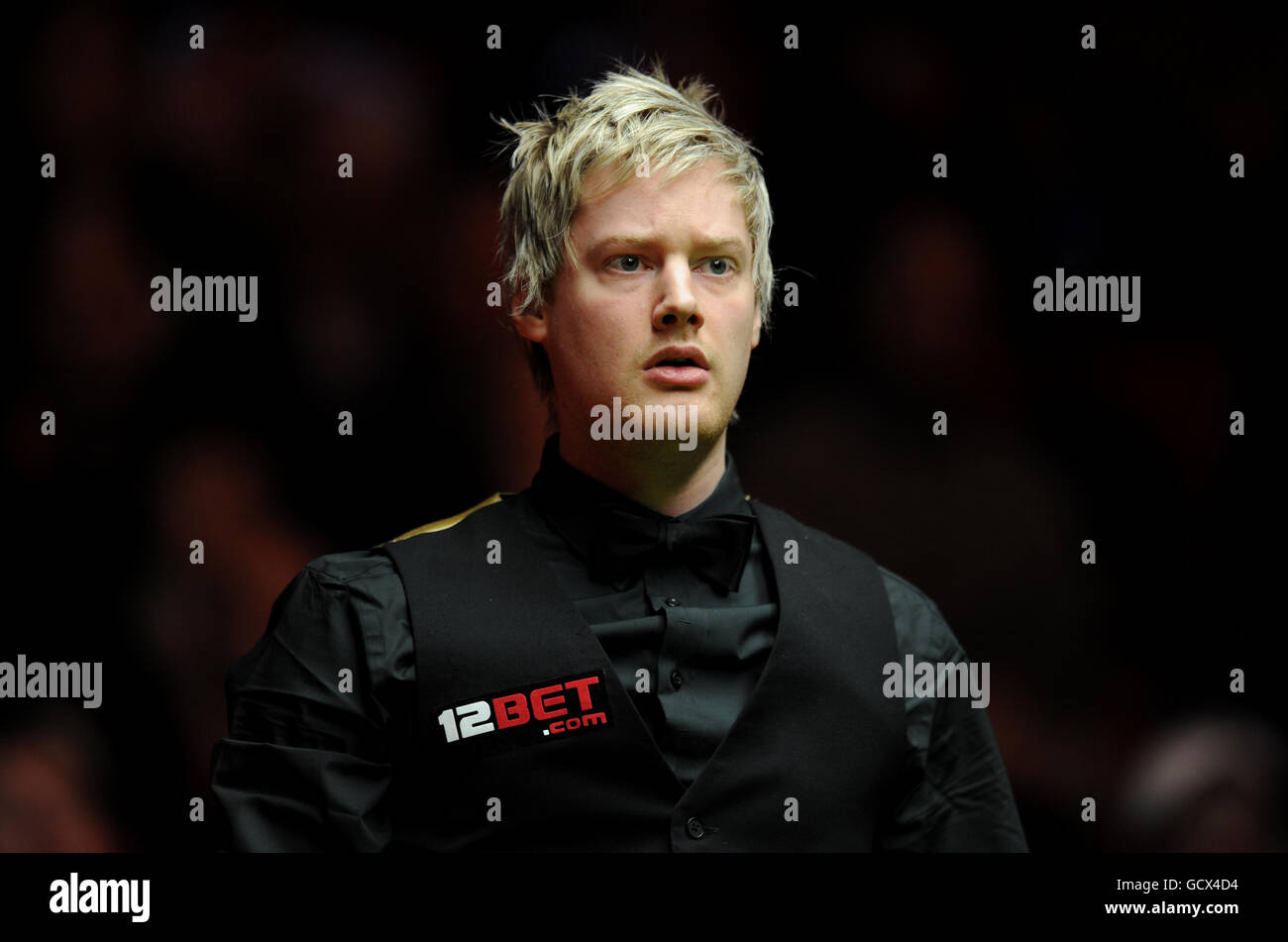 Neil Robertson d'Australie pendant son quart de finale contre Shaun Murphy d'Angleterre pendant les championnats du Royaume-Uni 12Bet.Com au Telford International Centre, Telford. Banque D'Images