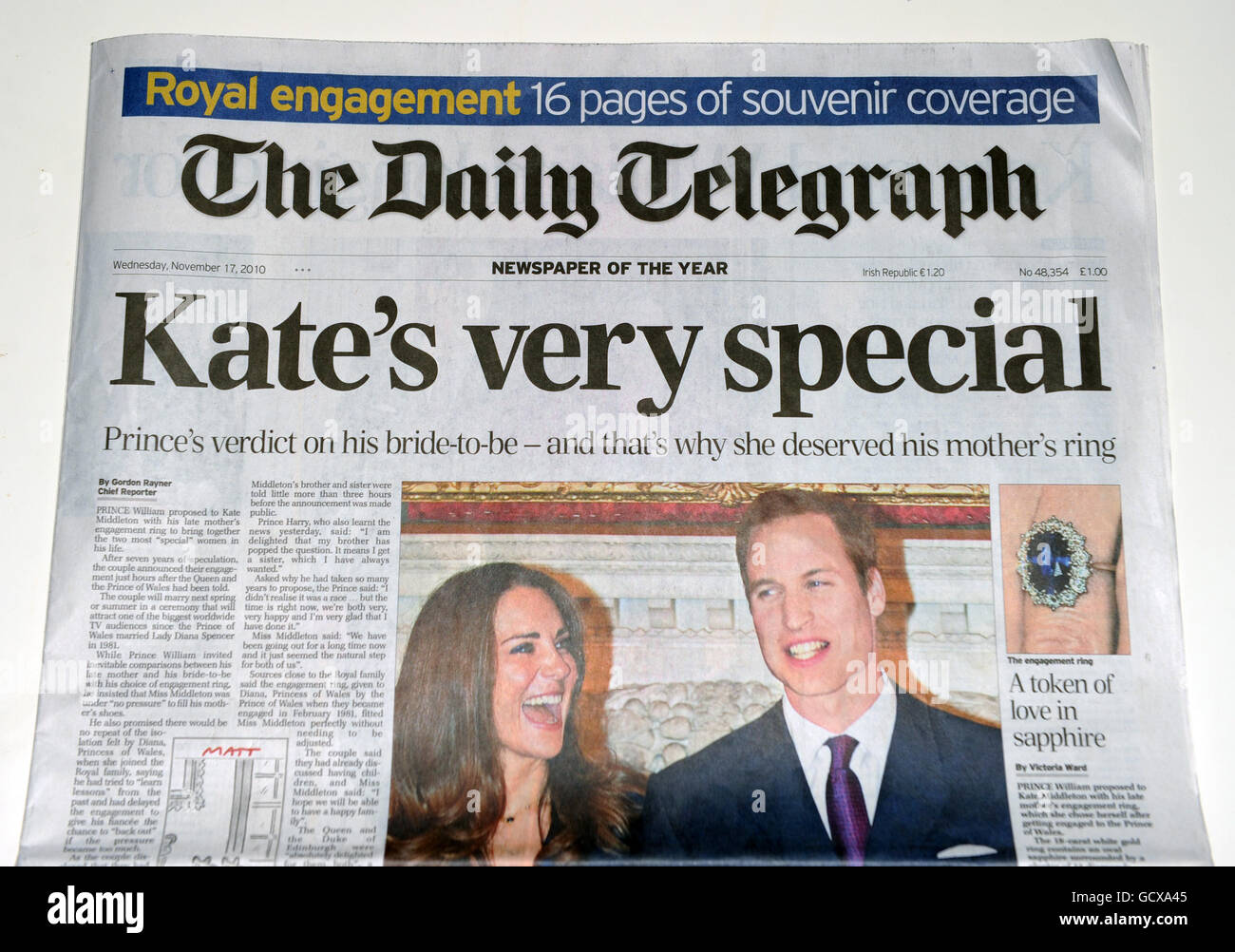 Couverture de la presse britannique de l'engagement du Prince William and Kate Middleton dans le Daily Telegraph Banque D'Images