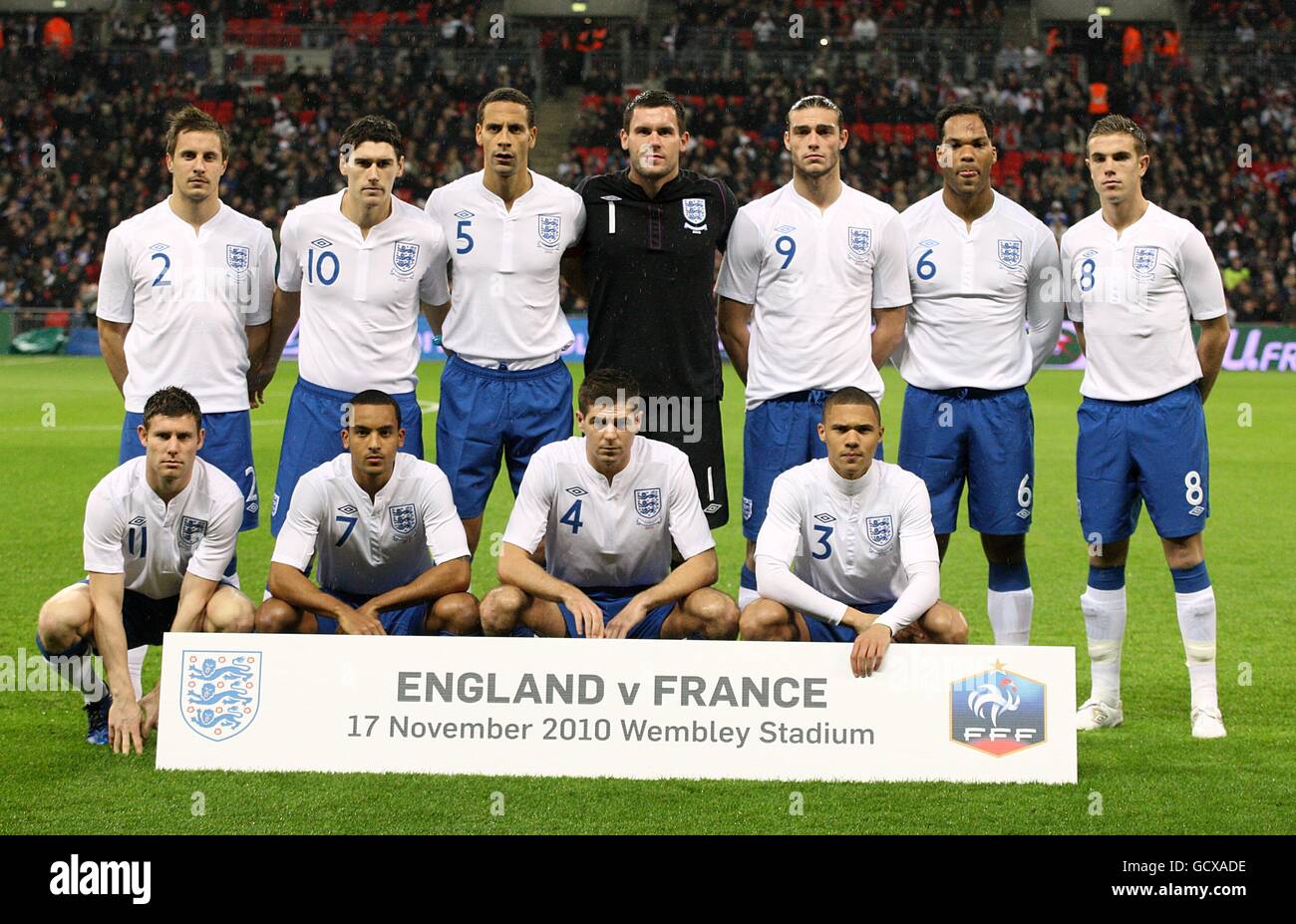 Football - International friendly - Angleterre / France - Stade Wembley. Groupe d'équipe d'Angleterre avant le lancement Banque D'Images