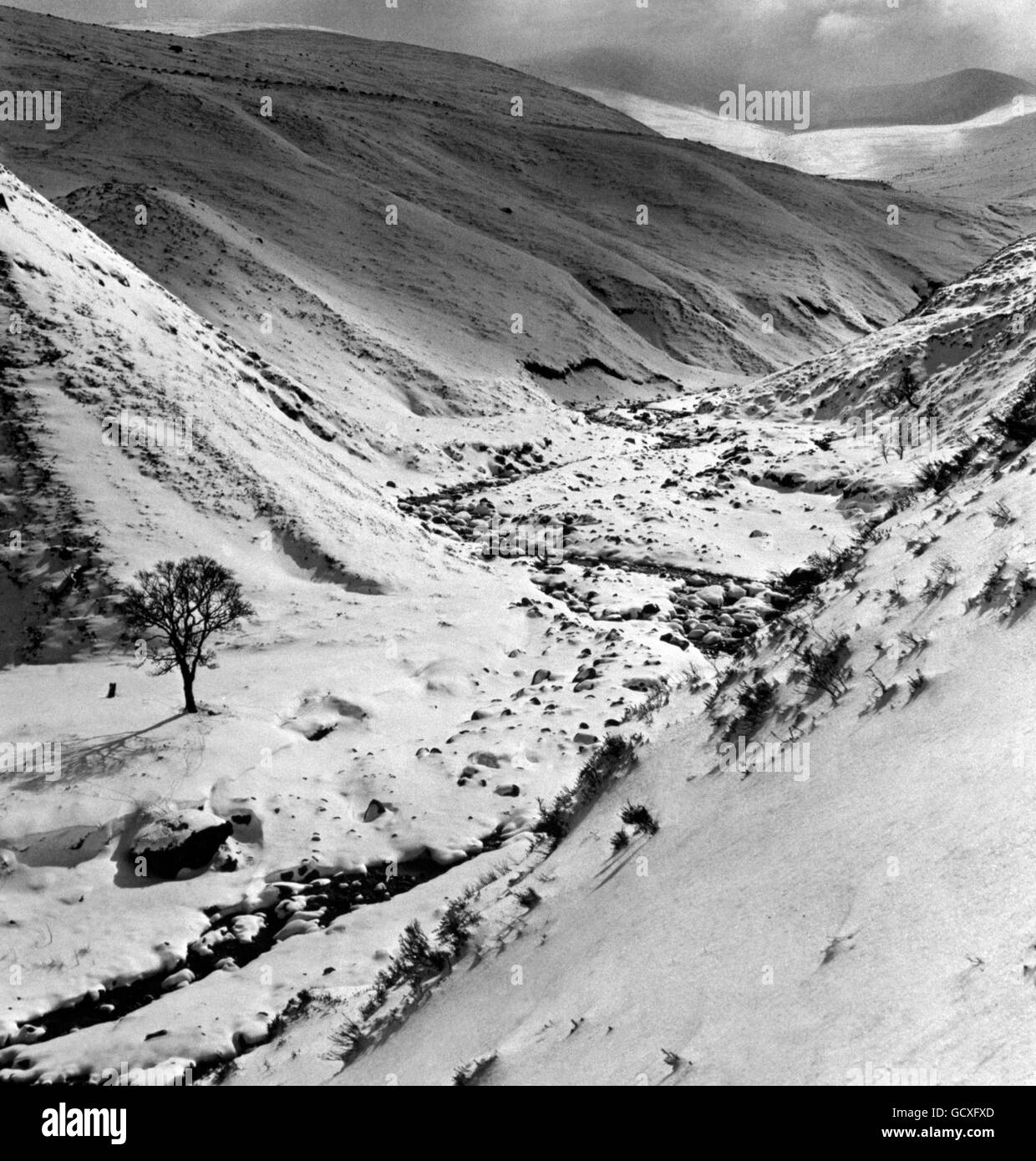 Bâtiments et monuments - Cairngorms. Lairig Ghru, le plus célèbre col de Cairngorms. Banque D'Images