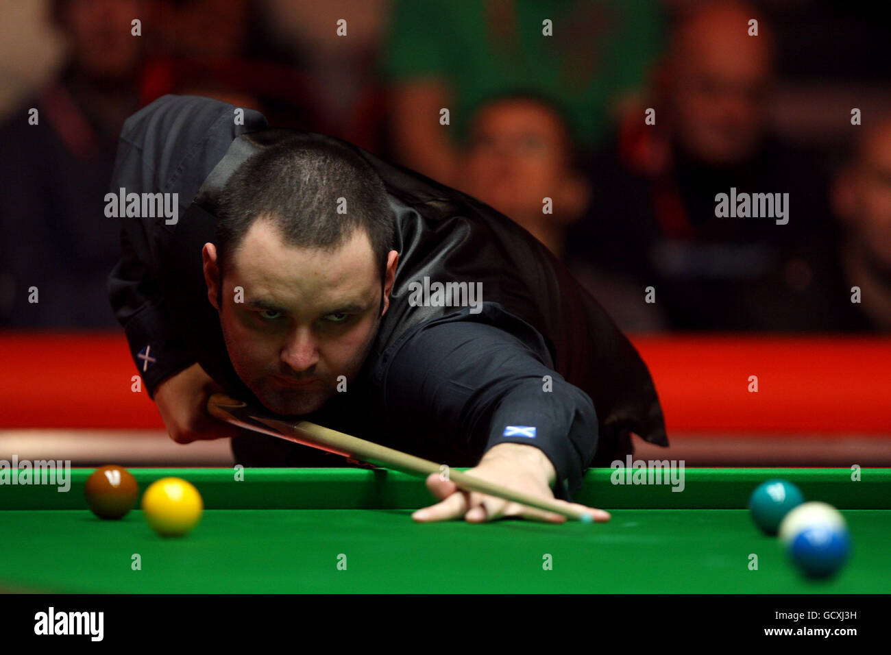 Stephen Maguire en Écosse à la table lors de son quart de finale contre John Higgins en Écosse lors des championnats du Royaume-Uni 12Bet.Com au Telford International Centre, Telford. Banque D'Images Stephen Maguire en Écosse à la table lors de son quart de finale contre John Higgins en Écosse lors des championnats du Royaume-Uni 12Bet.Com au Telford International Centre, Telford. Banque D'Images