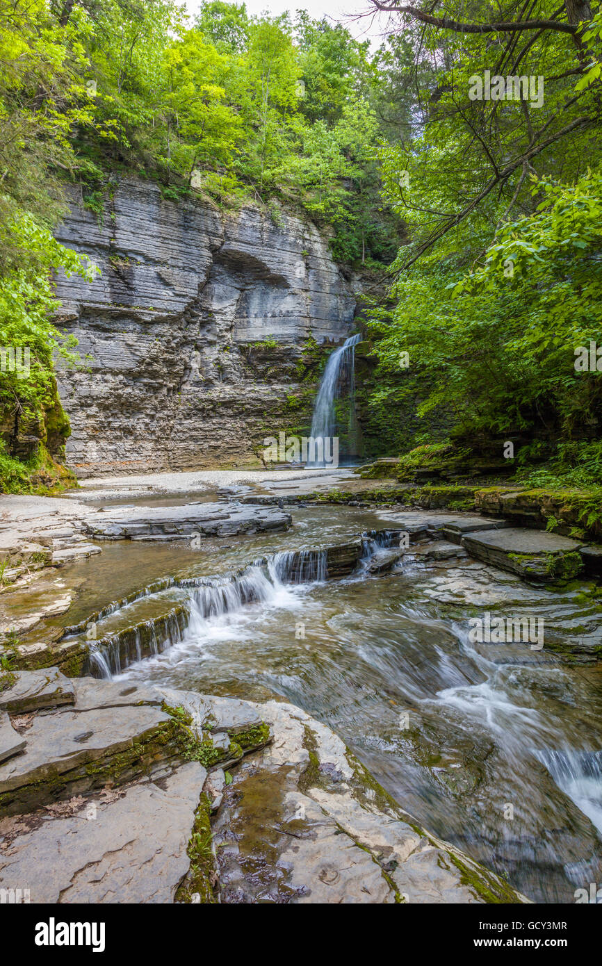 Eagle Cliff Falls à La Havane Glen Park à Montour Falls dans la région des lacs Finger de l'État de New York Banque D'Images