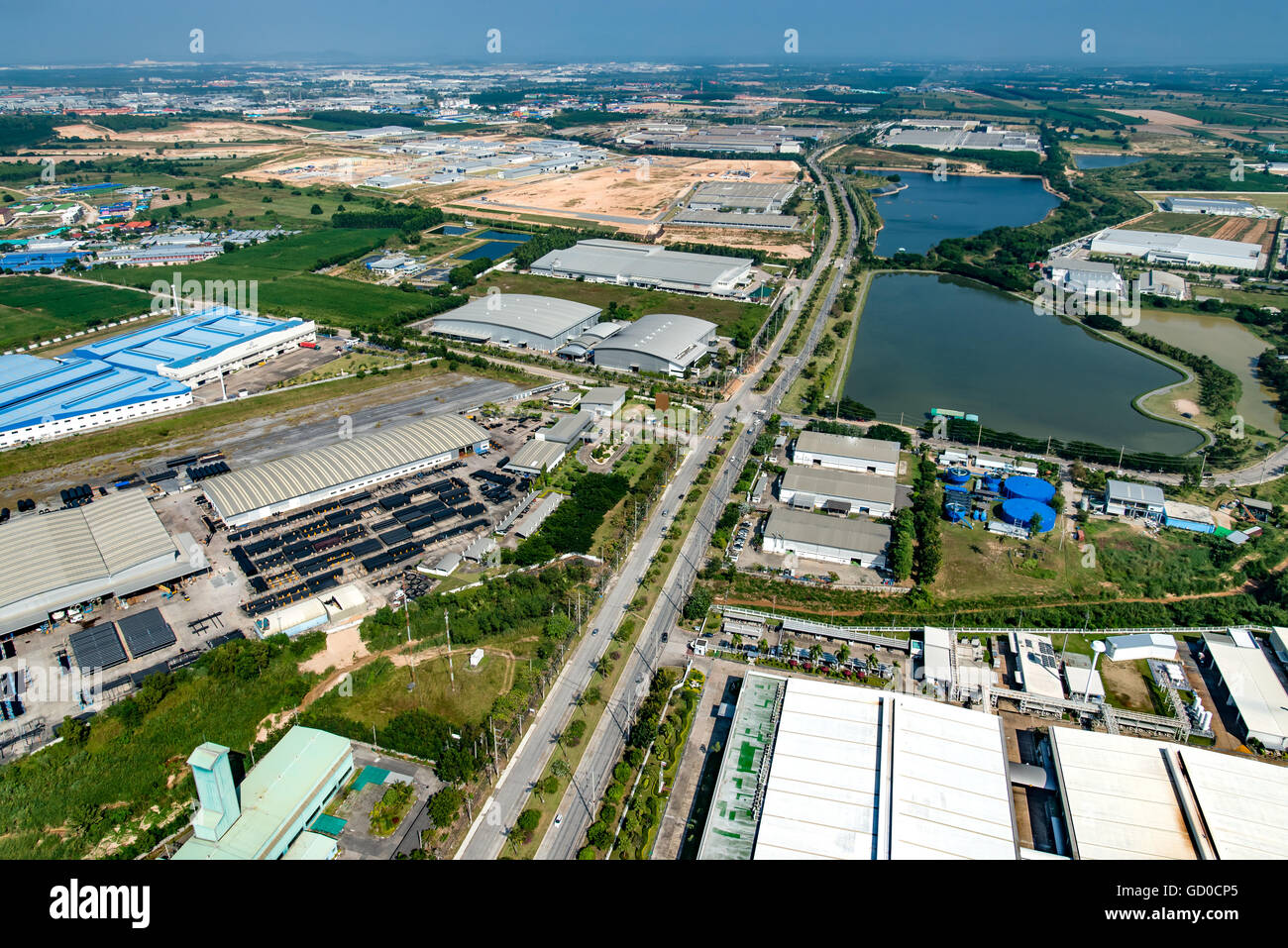 Industrial Estate l'aménagement des terres, la construction du réservoir d'eau Vue aérienne Banque D'Images