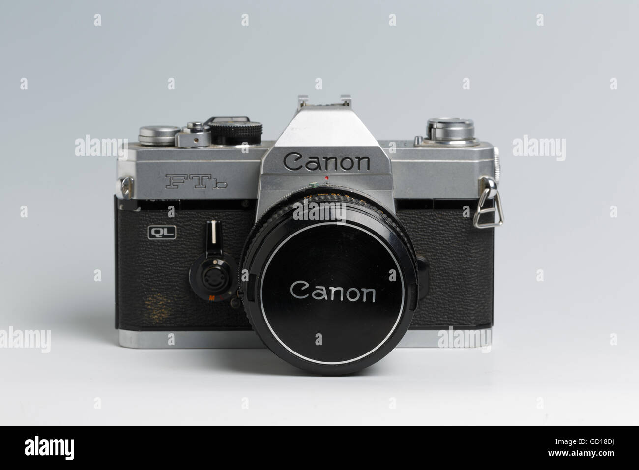 FTbn Canon QL (Charge rapide) SLR caméra-film, introduit en 1971. Banque D'Images