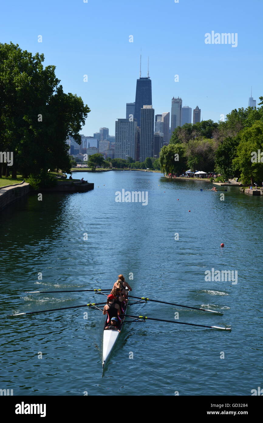 Dévalez les bateaux Lagoon Lincoln Park style Henley au 36e course annuelle de la Chicago Sprints régate, 9-10 juillet 2016 Banque D'Images