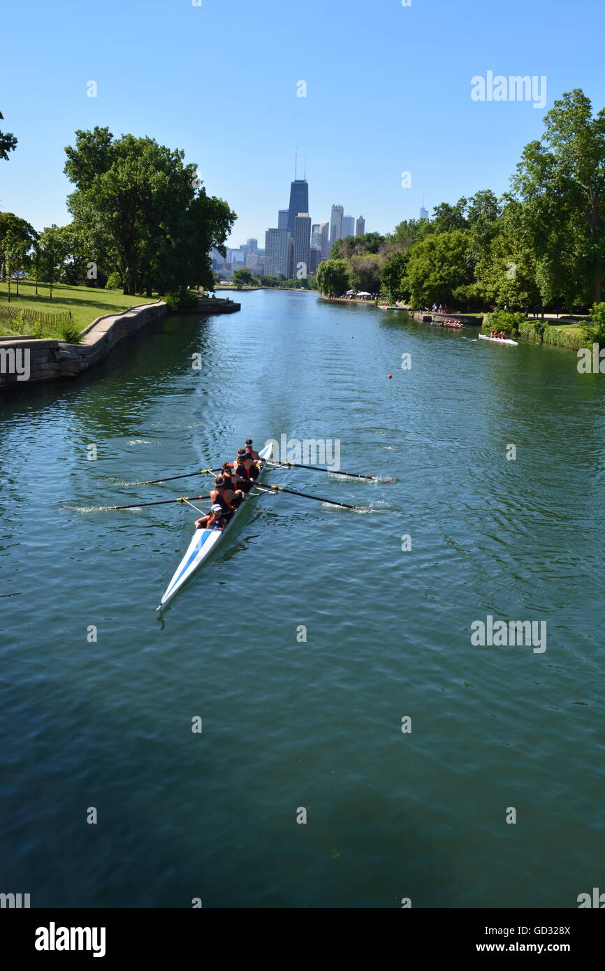 Dévalez les bateaux Lagoon Lincoln Park style Henley au 36e course annuelle de la Chicago Sprints régate, 9-10 juillet 2016 Banque D'Images
