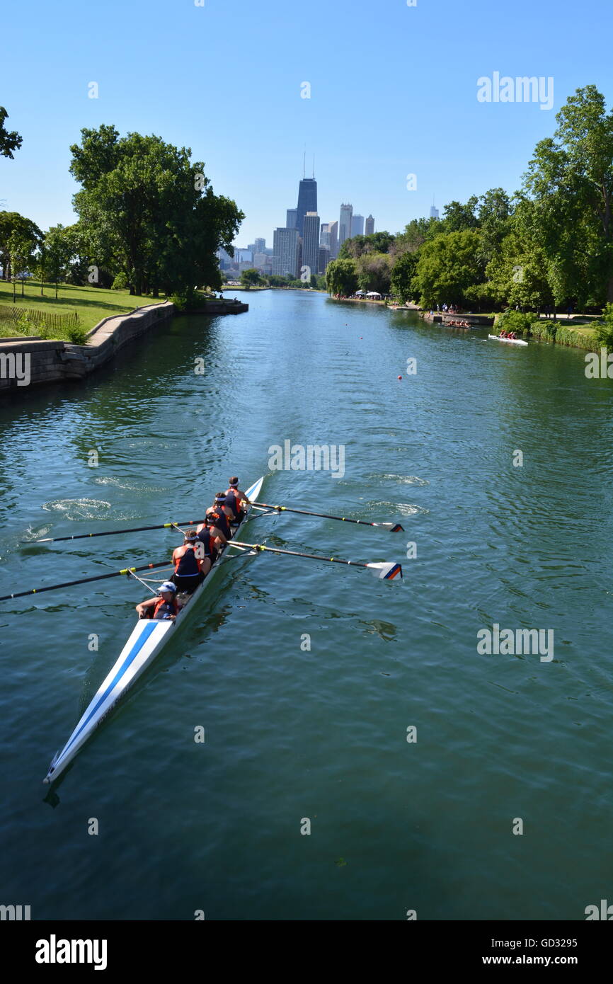 Dévalez les bateaux Lagoon Lincoln Park style Henley au 36e course annuelle de la Chicago Sprints régate, 9-10 juillet 2016 Banque D'Images