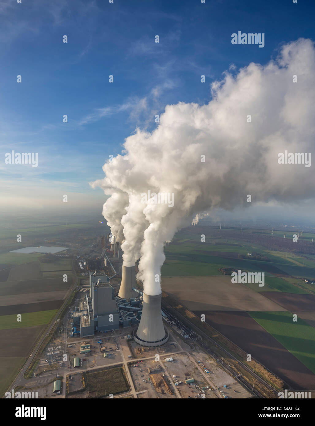 Vue aérienne, brown coal power plant, fumée, vapeur, électricité, vue aérienne de Grevenbroich, Bas-rhin, Rhénanie du Nord-Westphalie, Banque D'Images