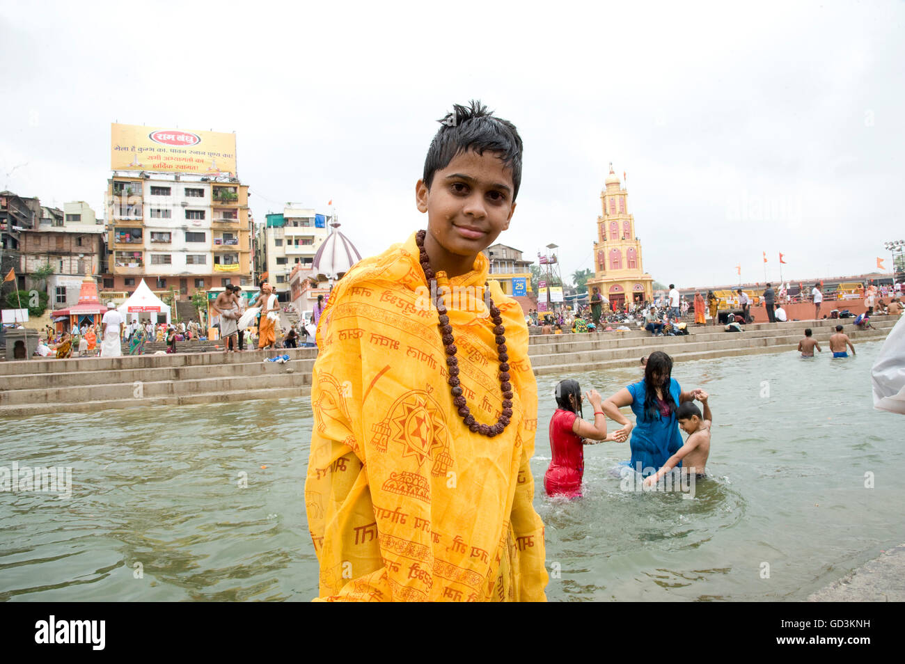 Enfant sadhu, panchavati ramkund, Nasik, Maharashtra, Inde, Asie Banque D'Images