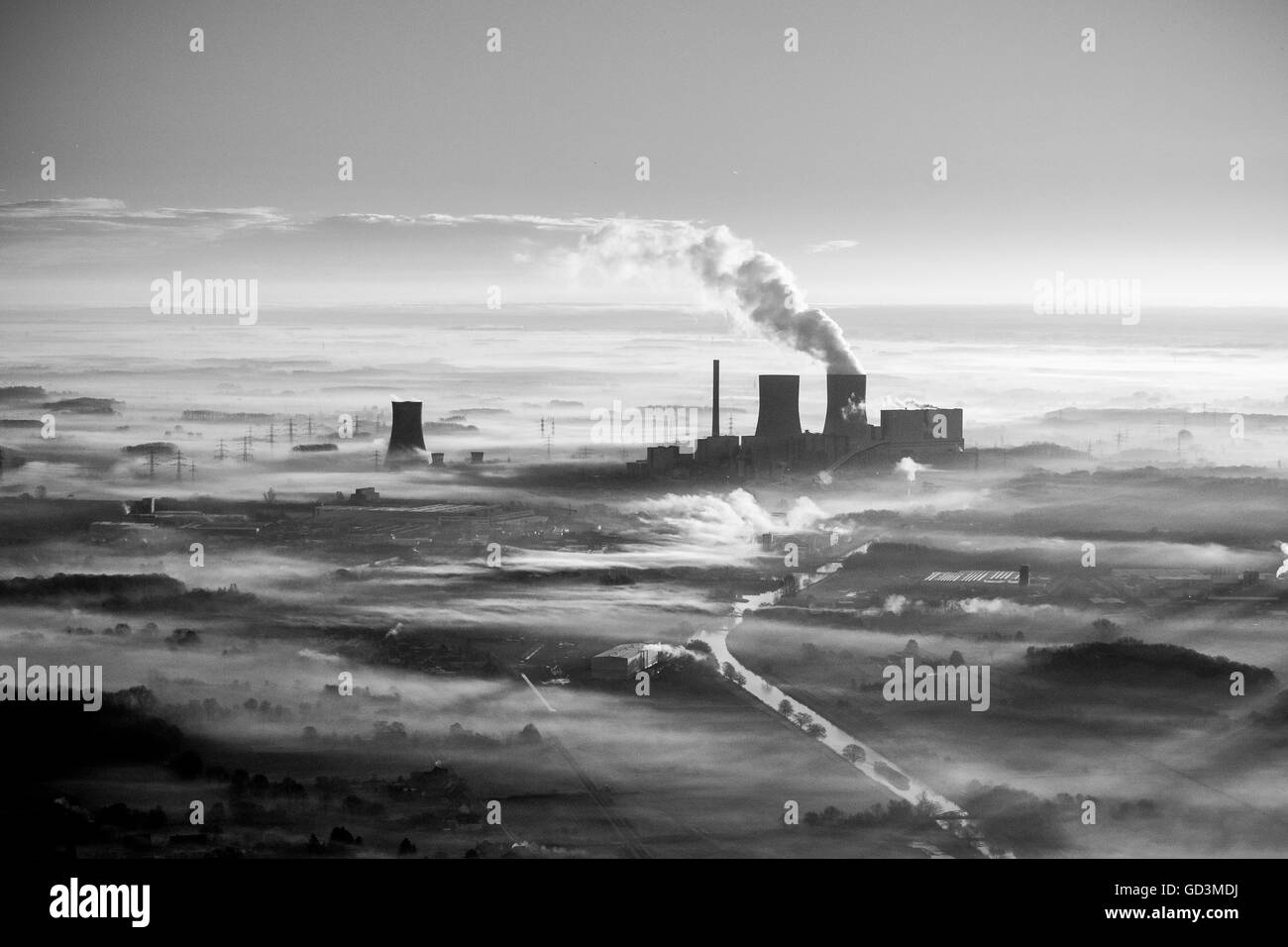 Vue aérienne, centrale électrique de la Westphalie, RWE Power, une ancienne centrale nucléaire, « EMPORTEZ, aube sur Hamm Hamm, la Ruhr, Banque D'Images Vue aérienne, centrale électrique de la Westphalie, RWE Power, une ancienne centrale nucléaire, « EMPORTEZ, aube sur Hamm Hamm, la Ruhr, Banque D'Images