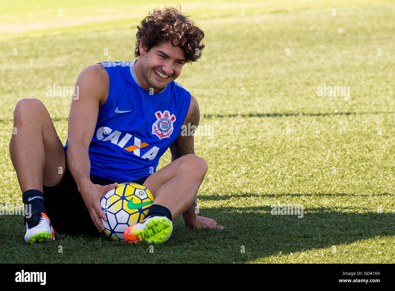 Les Corinthiens Alexandre Pato au cours de la formation tenue à TC Dr.Joaquim Records, zone est de s ?o Paulo. L'équipe se prépare pour le classique dimanche contre Sao Paulo, valide pour Brasileir ?o 2016 Chevrolet. Banque D'Images