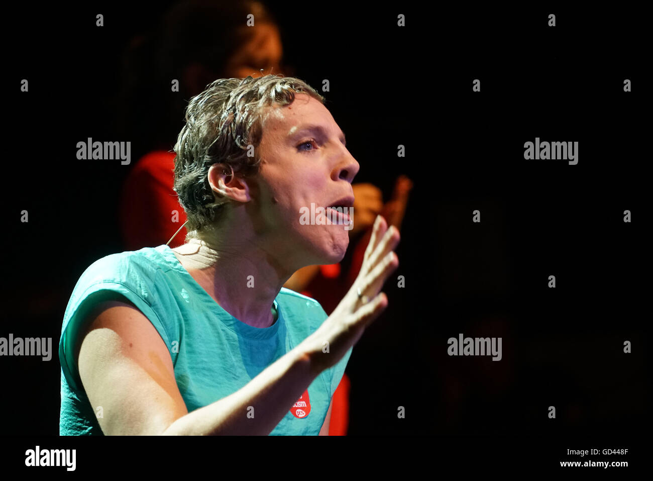 Londres, Royaume-Uni. 12 juillet 2016. Francesca Martinez est un humoriste, scénariste et actrice de préformes à l'# JC4H00 à l'appui de # JC le leadership à l'O2, Kentish Town Forum de Londres. Credit : Voir Li/Alamy Live News Banque D'Images