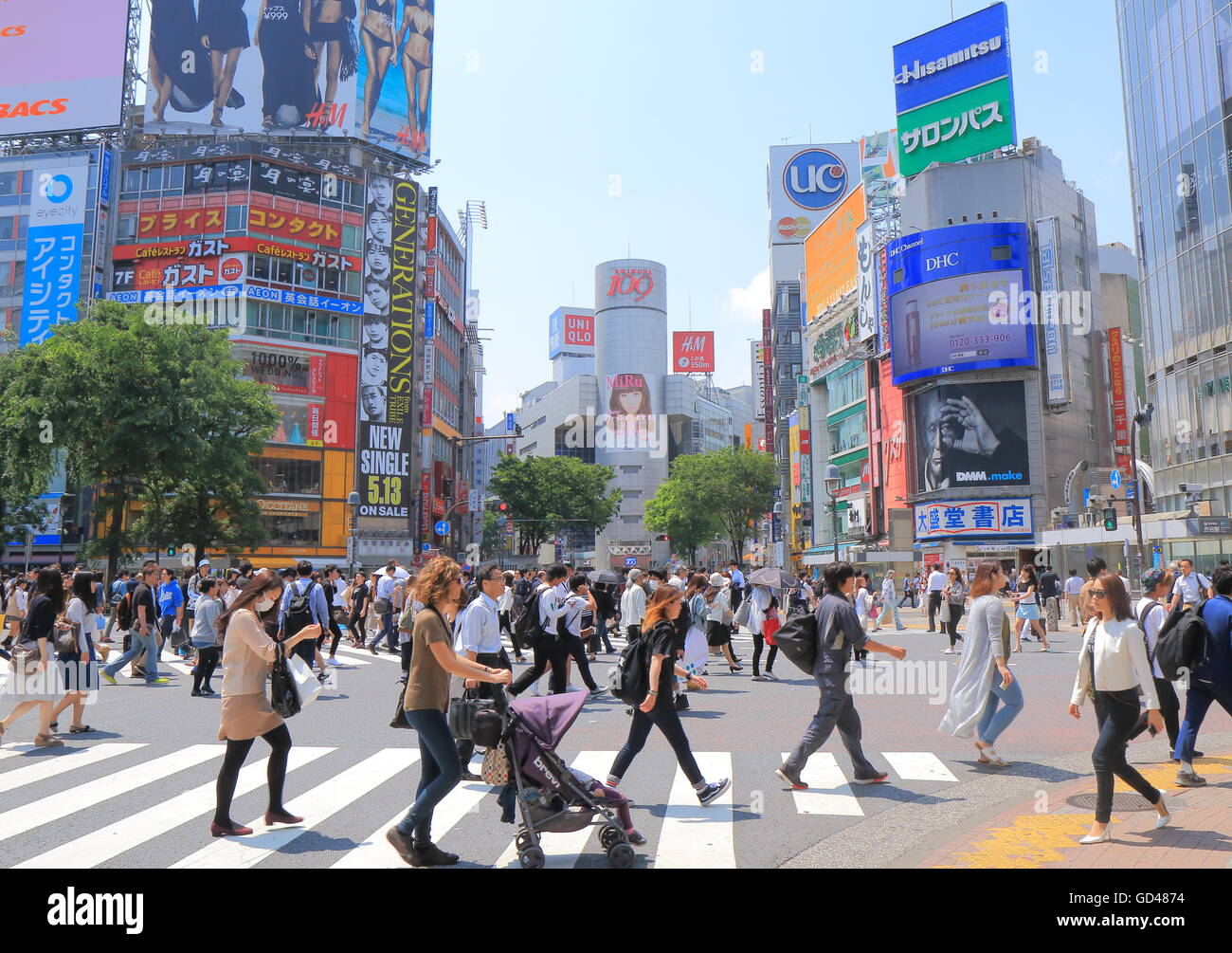 Occupé à croisement de Shibuya à Tokyo au Japon. Banque D'Images
