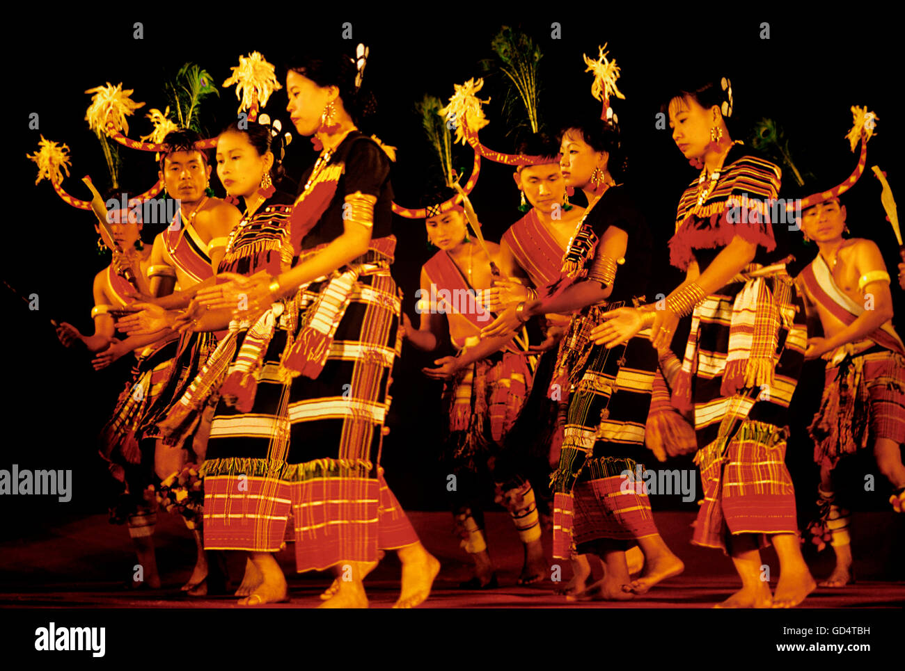 Tripura Folk Dancers Banque D'Images