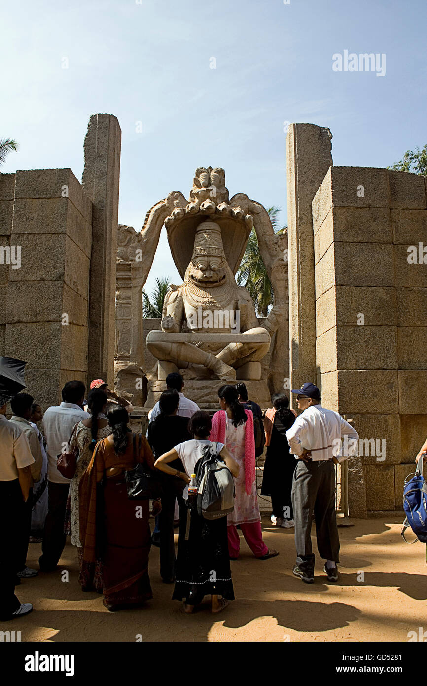 Statue Ugra Narasimha Banque D'Images