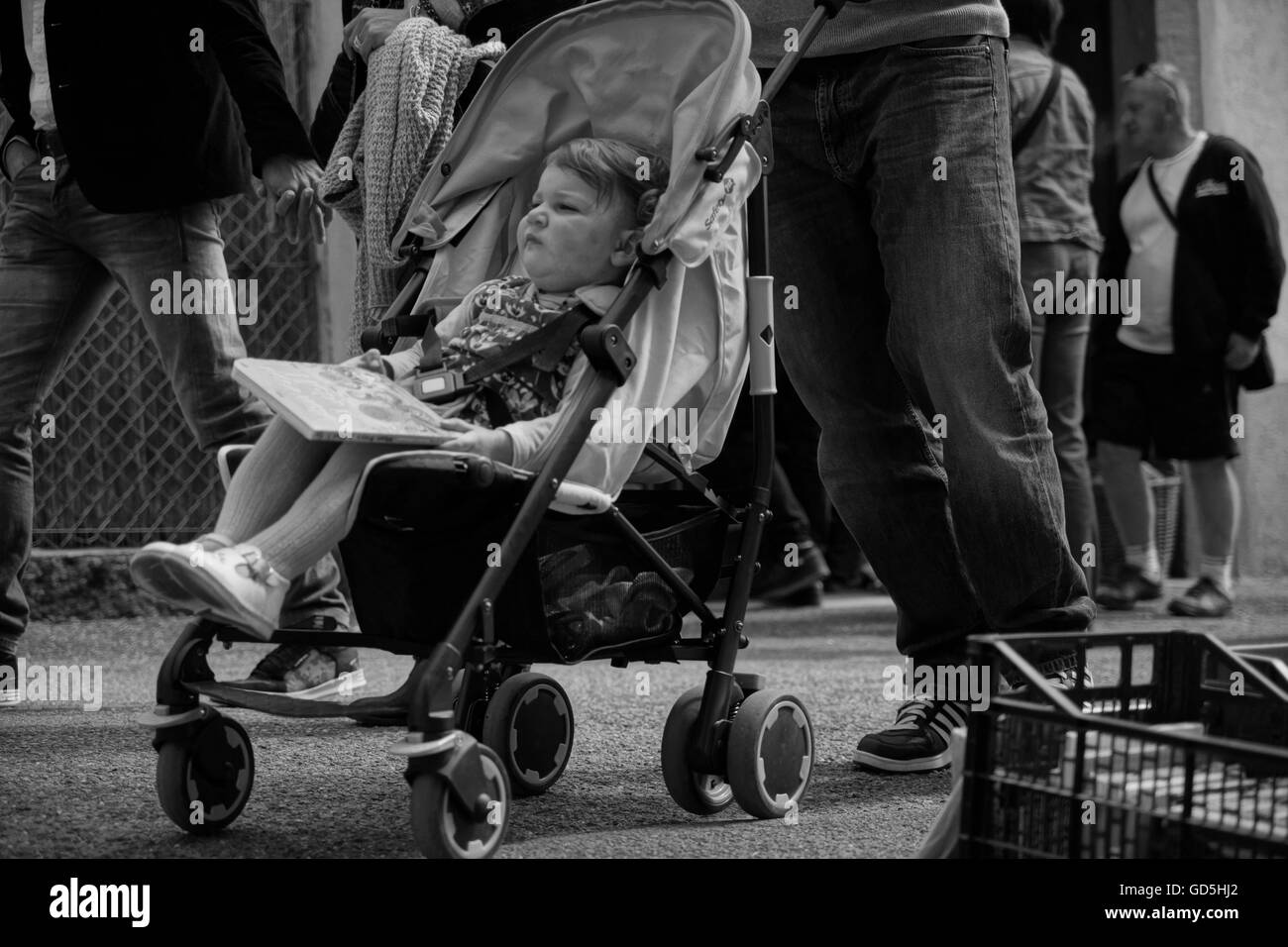 Bébé dans la PRAM, Riquewihr colmar, France, Europe Banque D'Images