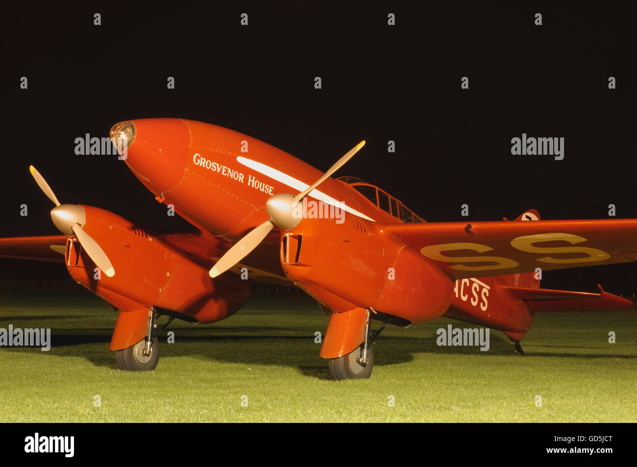 De Havilland Comet DH88 Racer G-ACSS de nuit, Banque D'Images