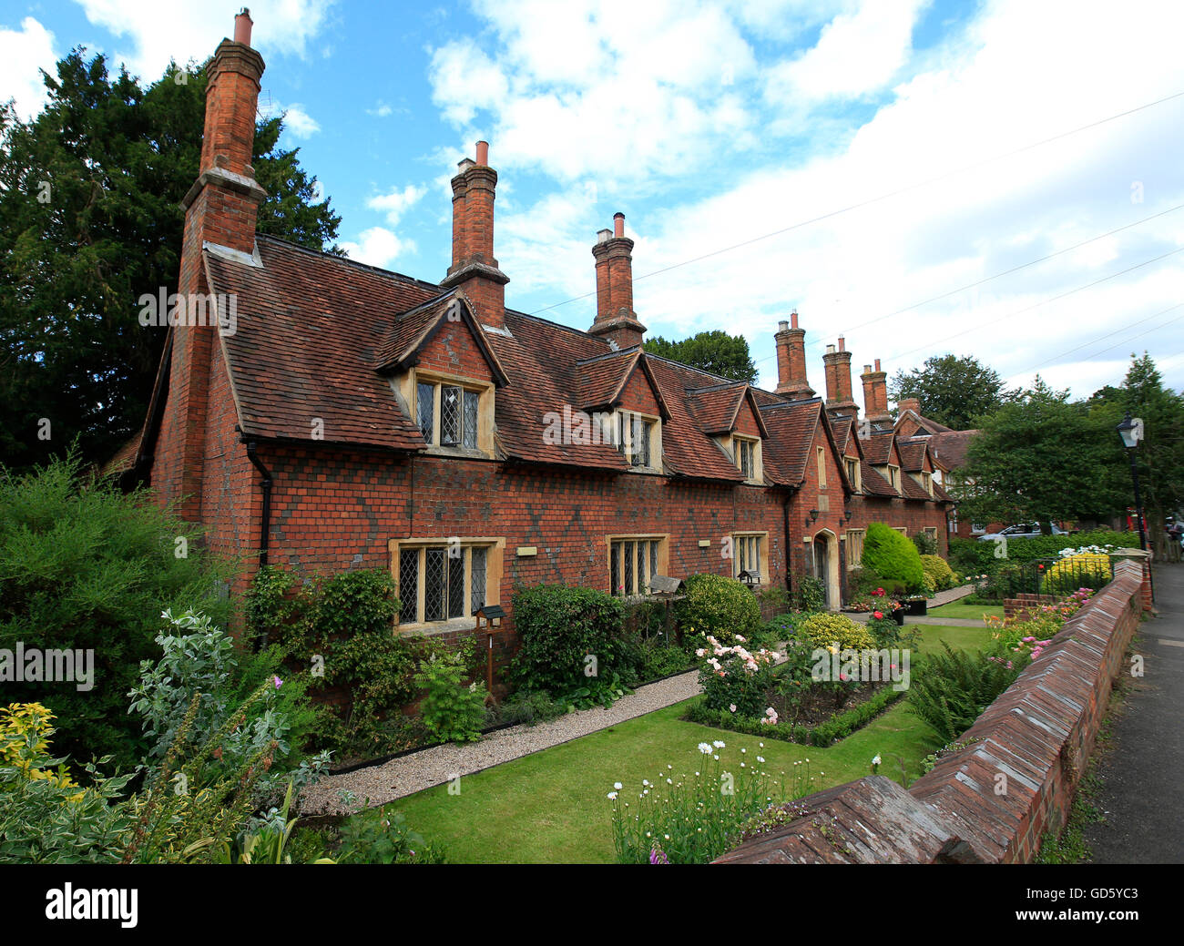 Robert Palmer Cottages, Pearson Street dans le village de Sonning, Berkshire où le nouveau premier ministre Theresa May a une résidence. Banque D'Images