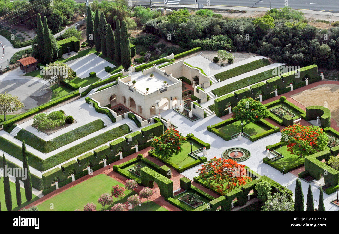 Vue aérienne de les jardins de Bahai à Acre, Israël Banque D'Images