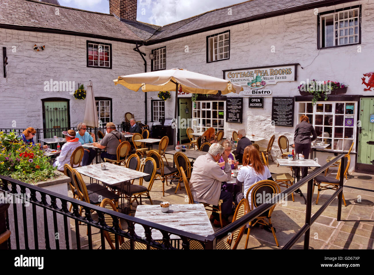 Le chalet 'Les salons de thé' à Llangollen, Nord du Pays de Galles, Royaume-Uni. Banque D'Images
