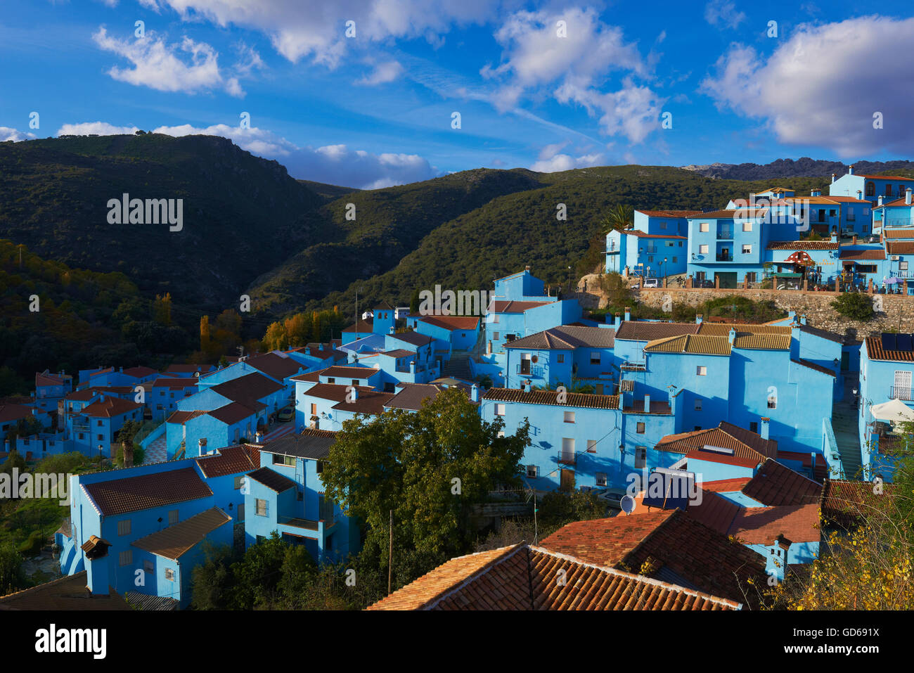 Juzcar, vallée du Genal, vallée de la rivière Genal, Serrania de Ronda, Schtroumpfs Village, province de Malaga, Andalousie, Espagne Banque D'Images