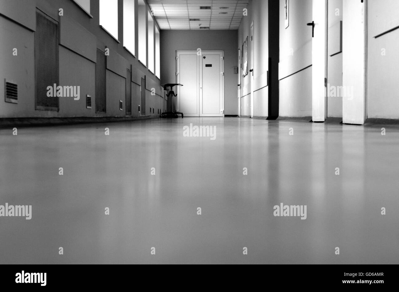 Blackandwhite,adorable,waldisputninsphotography,géométrie,abstract,moody,vue,créatif,chaussée,route,superficie,areal, wayart Banque D'Images