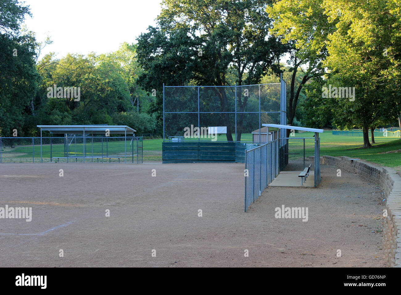 Dans un terrain de baseball Park Banque D'Images