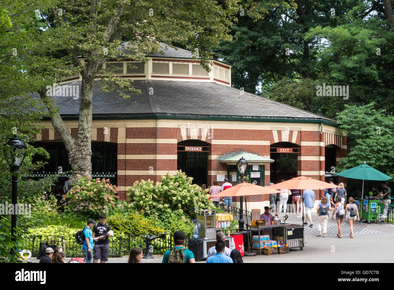 Carrousel dans Central Park, NYC Banque D'Images