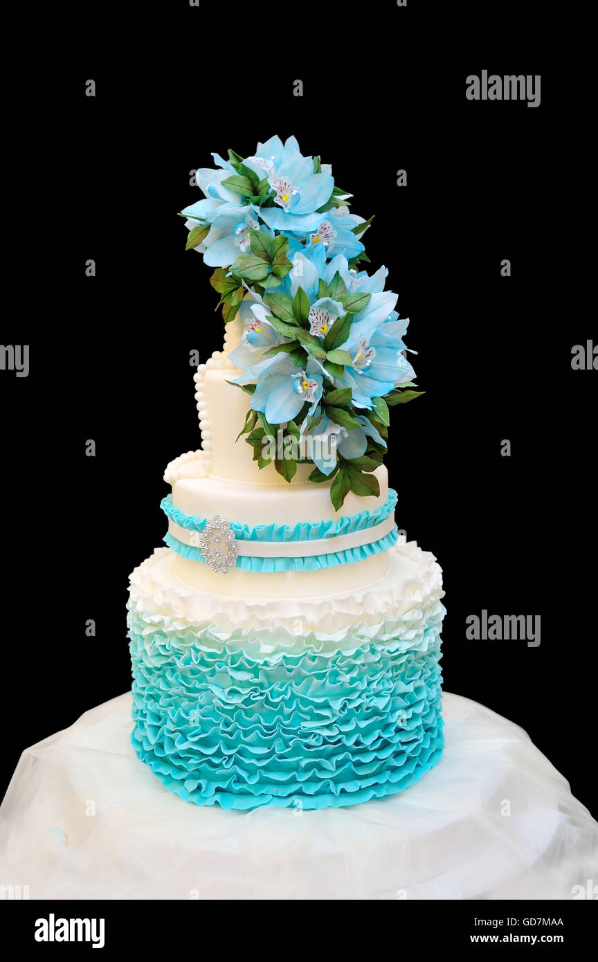Turquoise magnifique gâteau de mariage à trois niveaux Banque D'Images