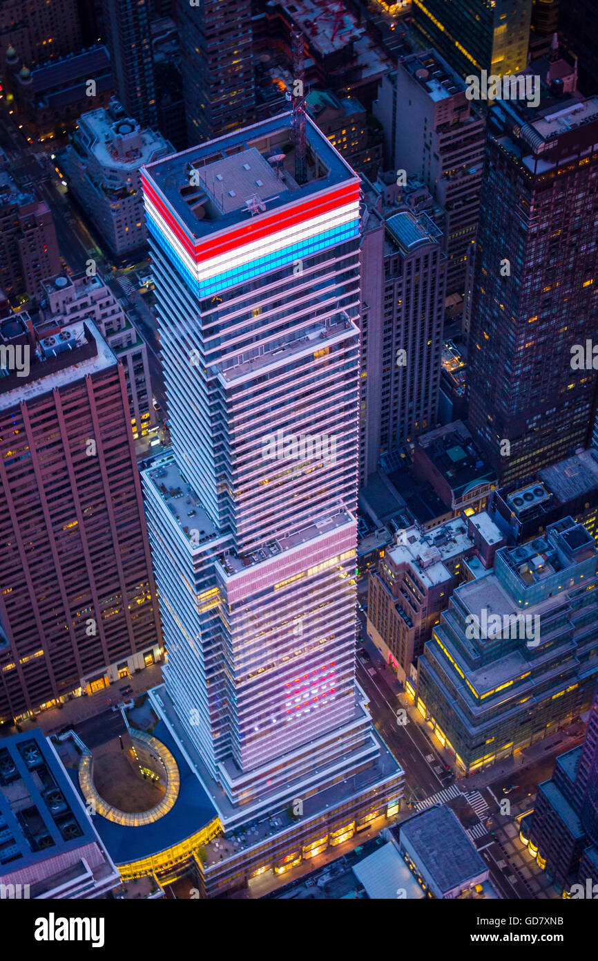 731 Lexington Avenue est un gratte-ciel en verre 1 400 000 pieds carrés sur le côté est de Manhattan, New York City. Il abrite les h Banque D'Images