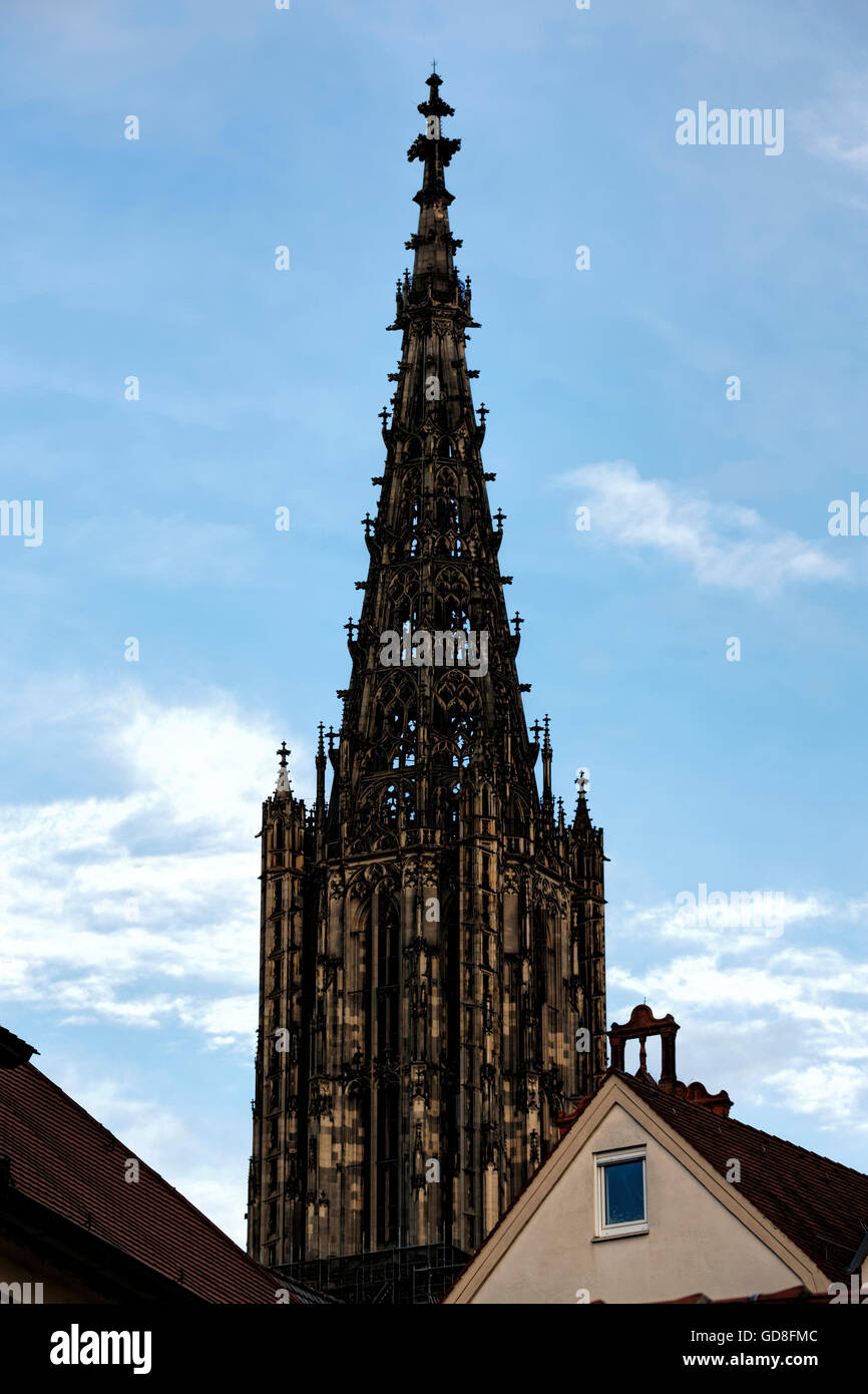 L'architecture du logement avec la Cathédrale d'Ulm, Ulm Baden-württemberg Allemagne Europe Banque D'Images