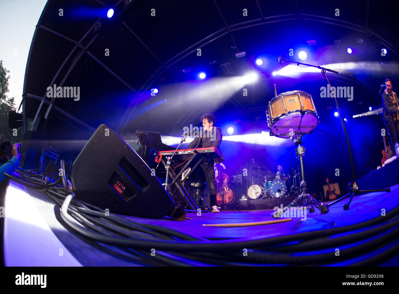 Dorset, UK. Le 13 juillet, 2016. Jamie Cullum sur scène le premier jour du festival Larmer Tree Crédit : Stuart Walker/ Alamy Live News Banque D'Images