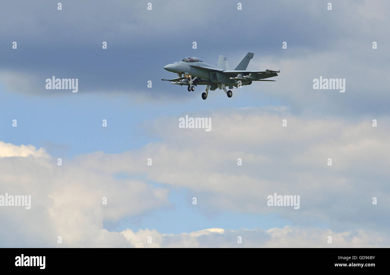 Farnborough, Hampshire, Royaume-Uni. 14 juillet, 2016. 4 e jour de l'échange international de Farnborough Airshow. USAF Boeing F/A-18 Hornet sur à la terre Banque D'Images