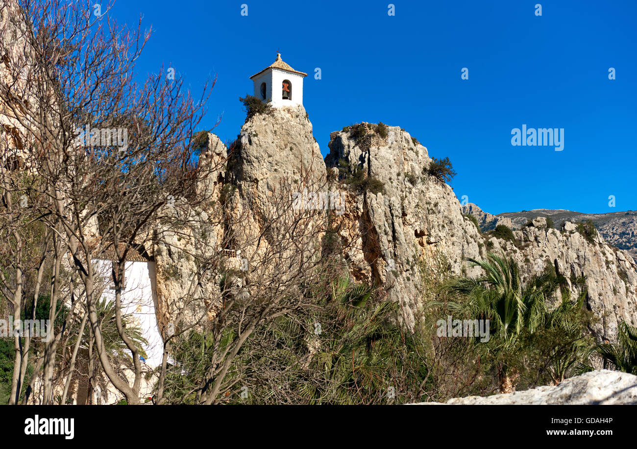 Clocher sur un rocher de Guadalest Banque D'Images