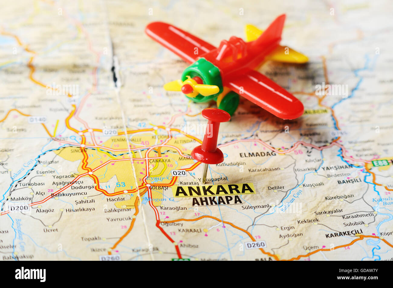 Close up d'Ankara, Turquie carte avec broche rouge et avion - Travel concept Banque D'Images