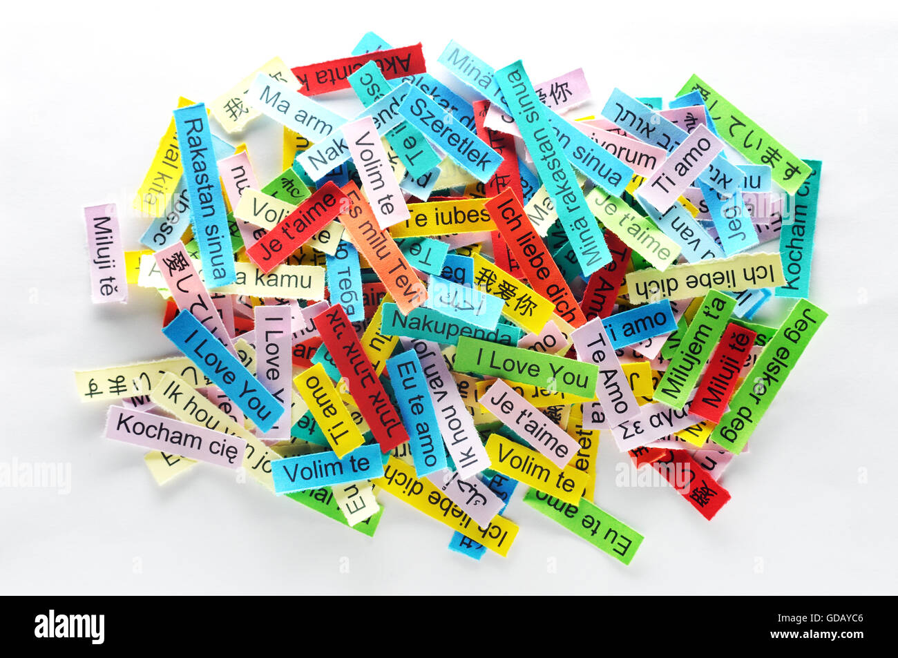 Je vous aime Nuage de mots imprimés sur du papier de couleur différentes langues Banque D'Images