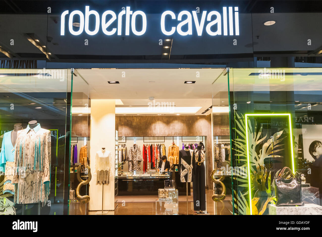 La Chine, Hong Kong, Central,SFI Shopping Mall, Roberto Cavalli Store Banque D'Images