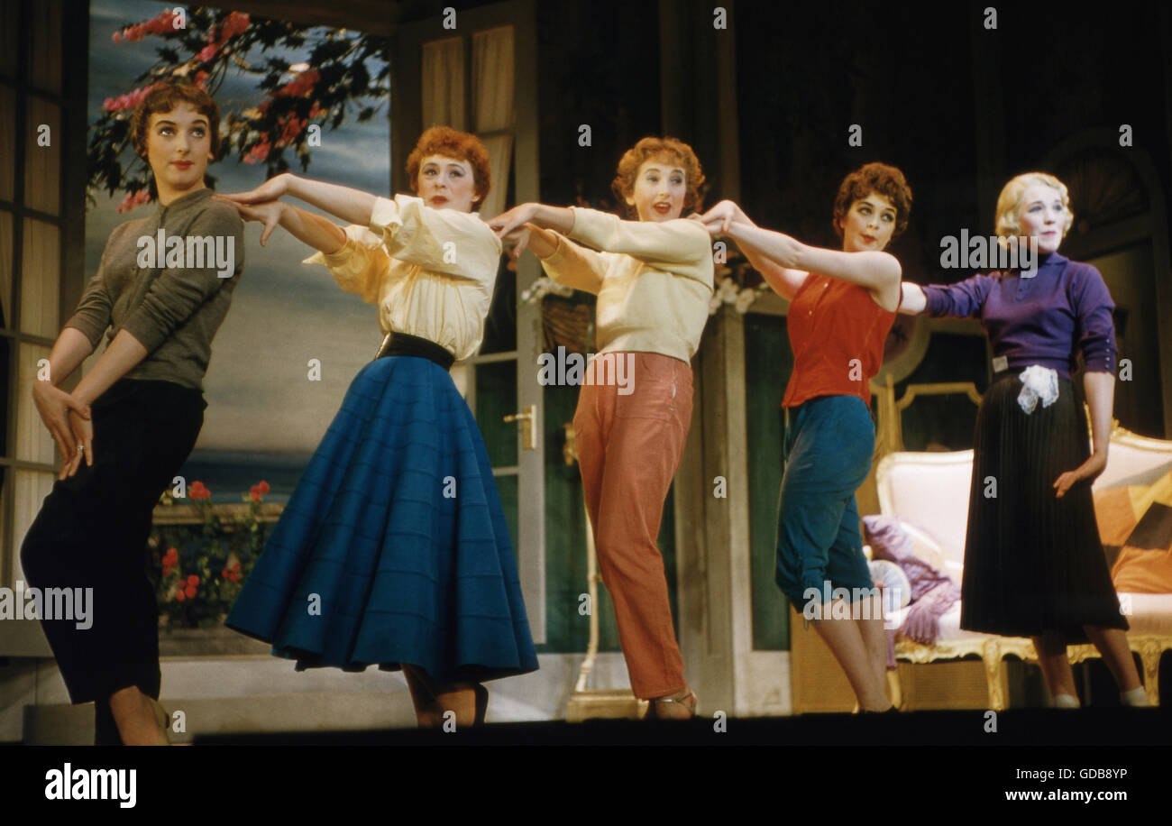 Julie Andrews et la distribution de la pièce de Broadway 1954 l'Ami Banque D'Images