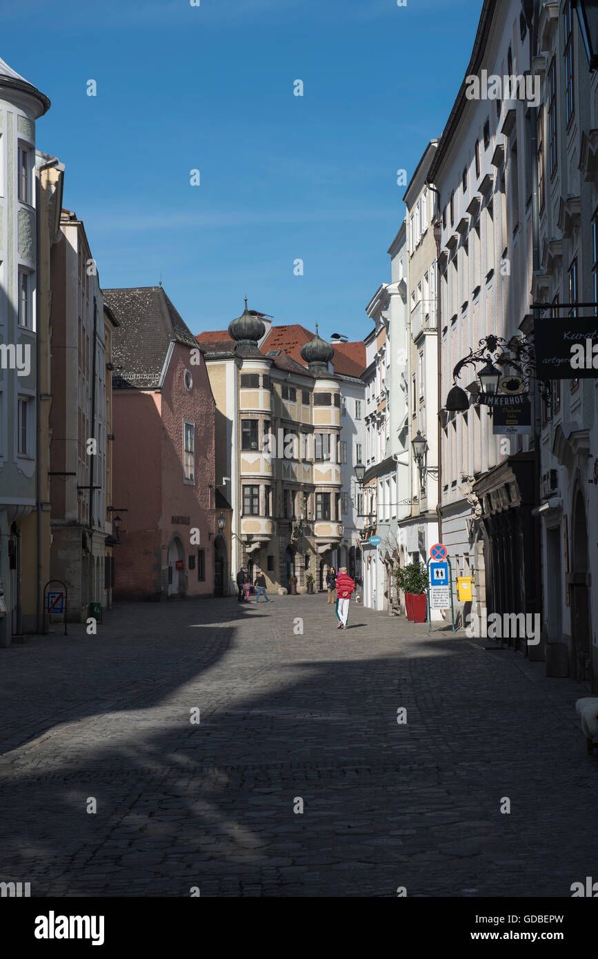 Street, dans la vieille ville de Linz, Autriche Banque D'Images