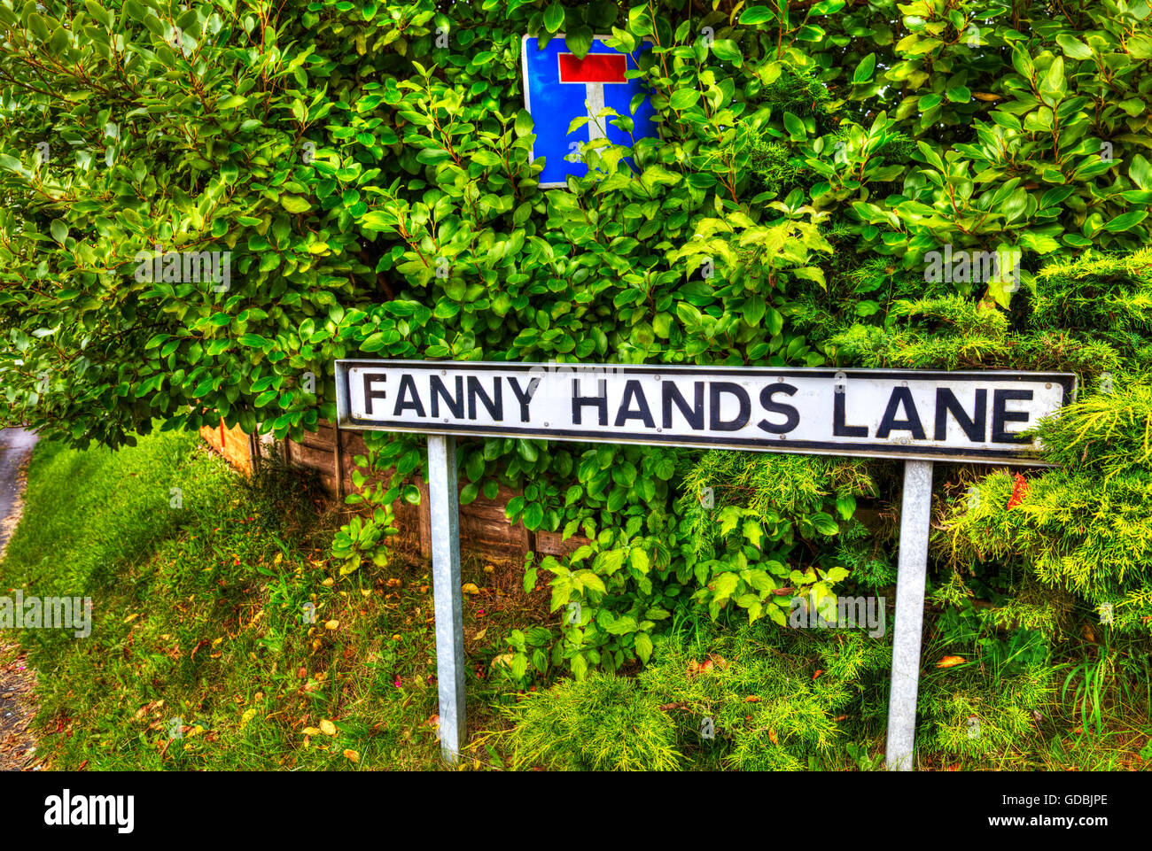 Amusant drôle signalisation routière UK signe étrange étrange insolite mains Fanny Ludford Lane Lincolnshire UK Angleterre routes noms mots Banque D'Images