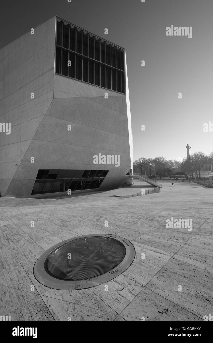 Casa da Música, Salle de Concert. Avenida da Boavista. L'architecte Rem Koolhaas. Porto. Le Portugal. Banque D'Images