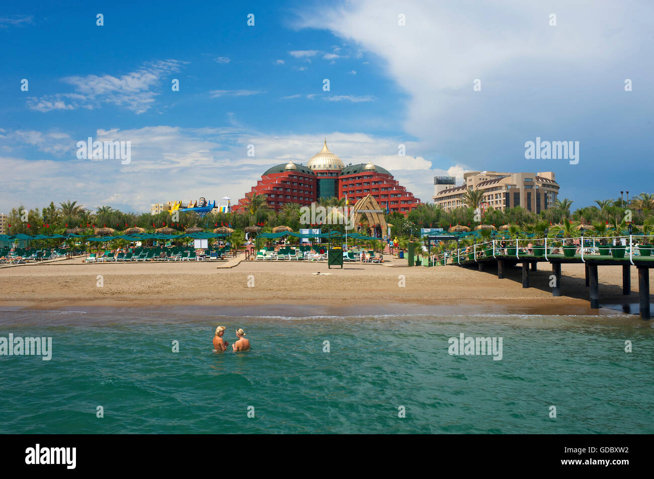 Delphin Palace Hotel am Strand von Antalya, tuÌˆrkische TuÌˆrkei, Riviera  Photo Stock - Alamy