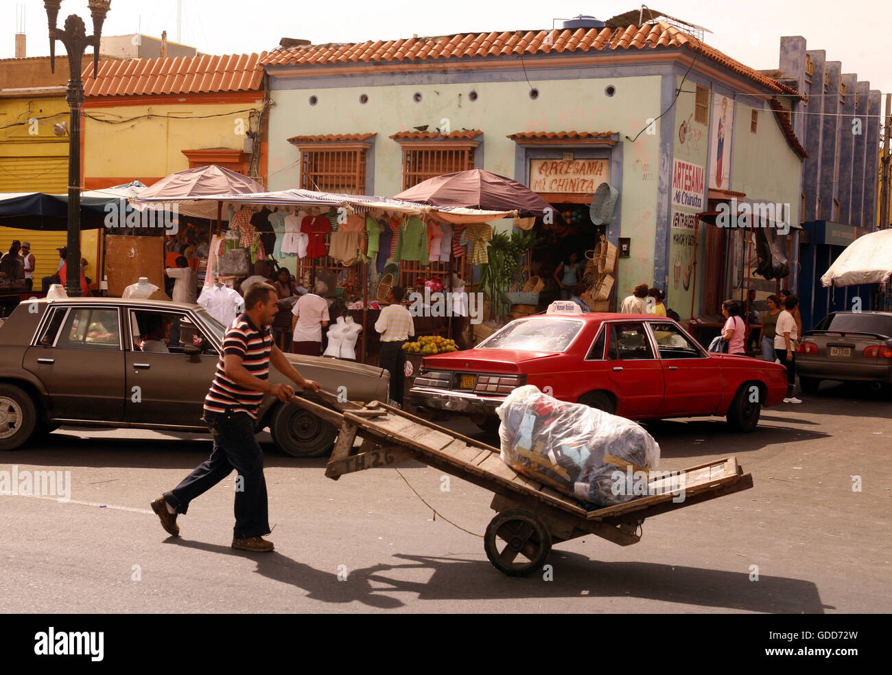 La vie de la rue dans la ville de Maracaibo dans l'ouest du Venezuela. Banque D'Images