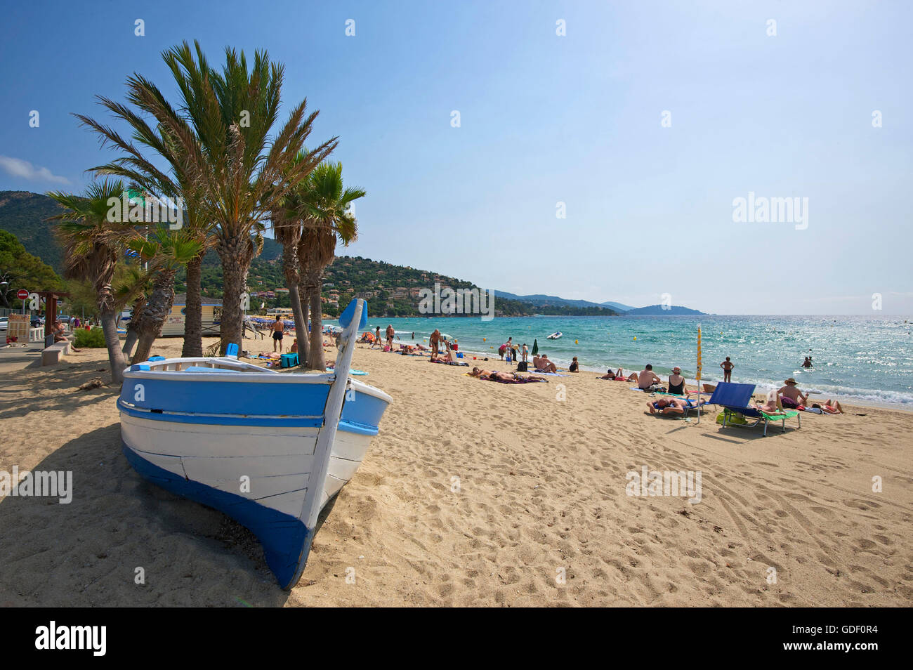 Plage De Saint Clair Corniche Des Maures Le Lavandou Cote