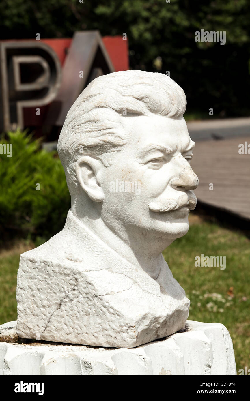 Buste monument de Staline Banque D'Images
