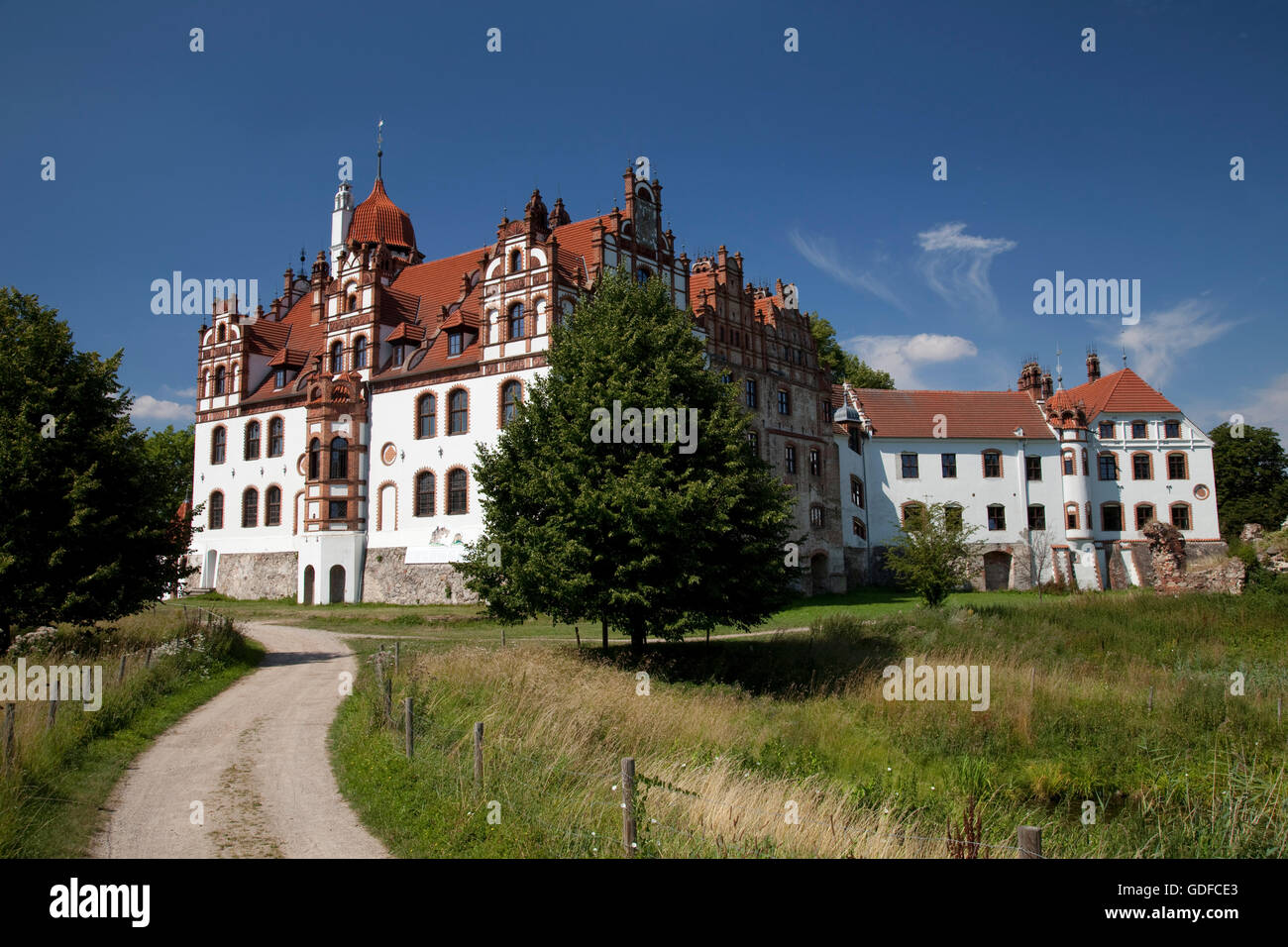 Le château Schloss Basedow, Mecklembourg Suisse, Mecklembourg-Poméranie-Occidentale Banque D'Images