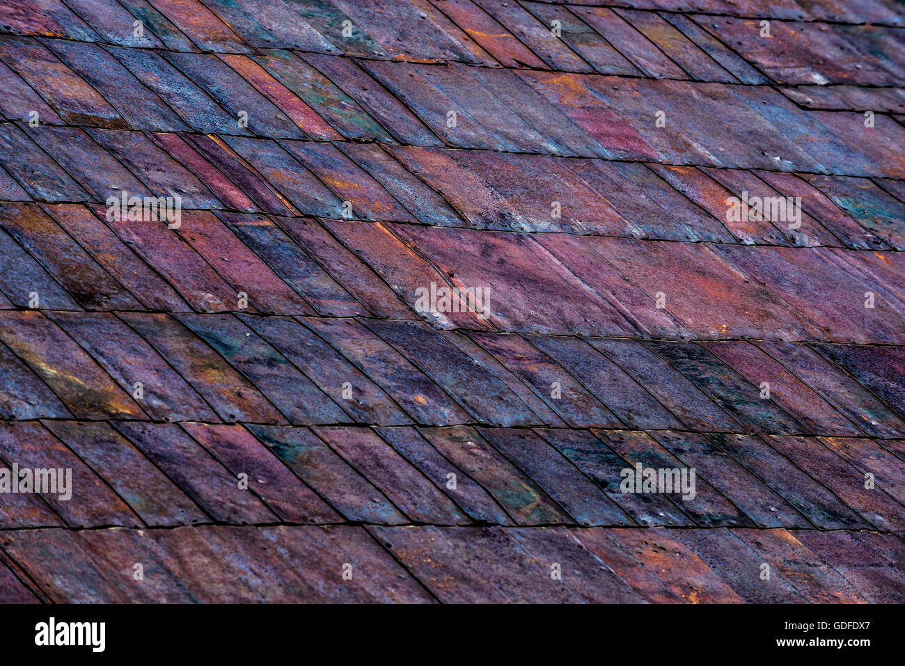 Les bardeaux de toiture en métal rustique ancien Motif Bodie Ghost Town Californie Banque D'Images